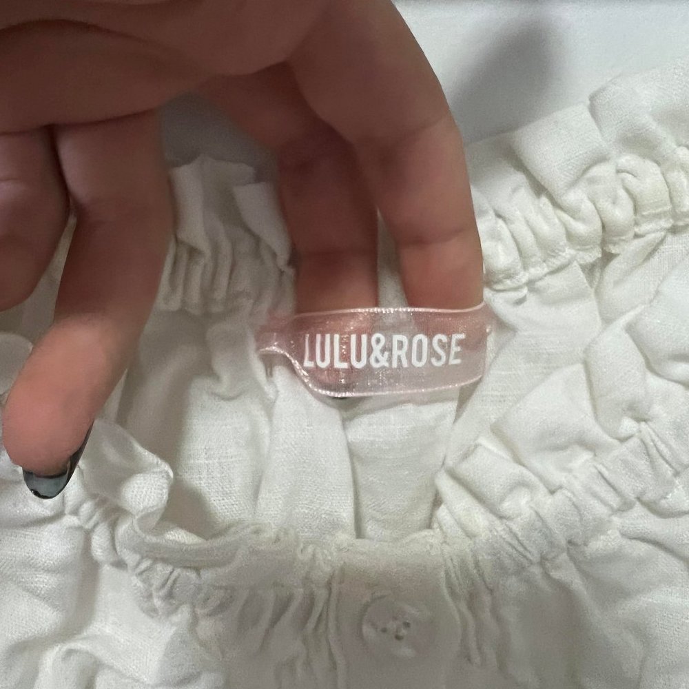 Lulu & Rose white cropped top - Picture 3 of 3